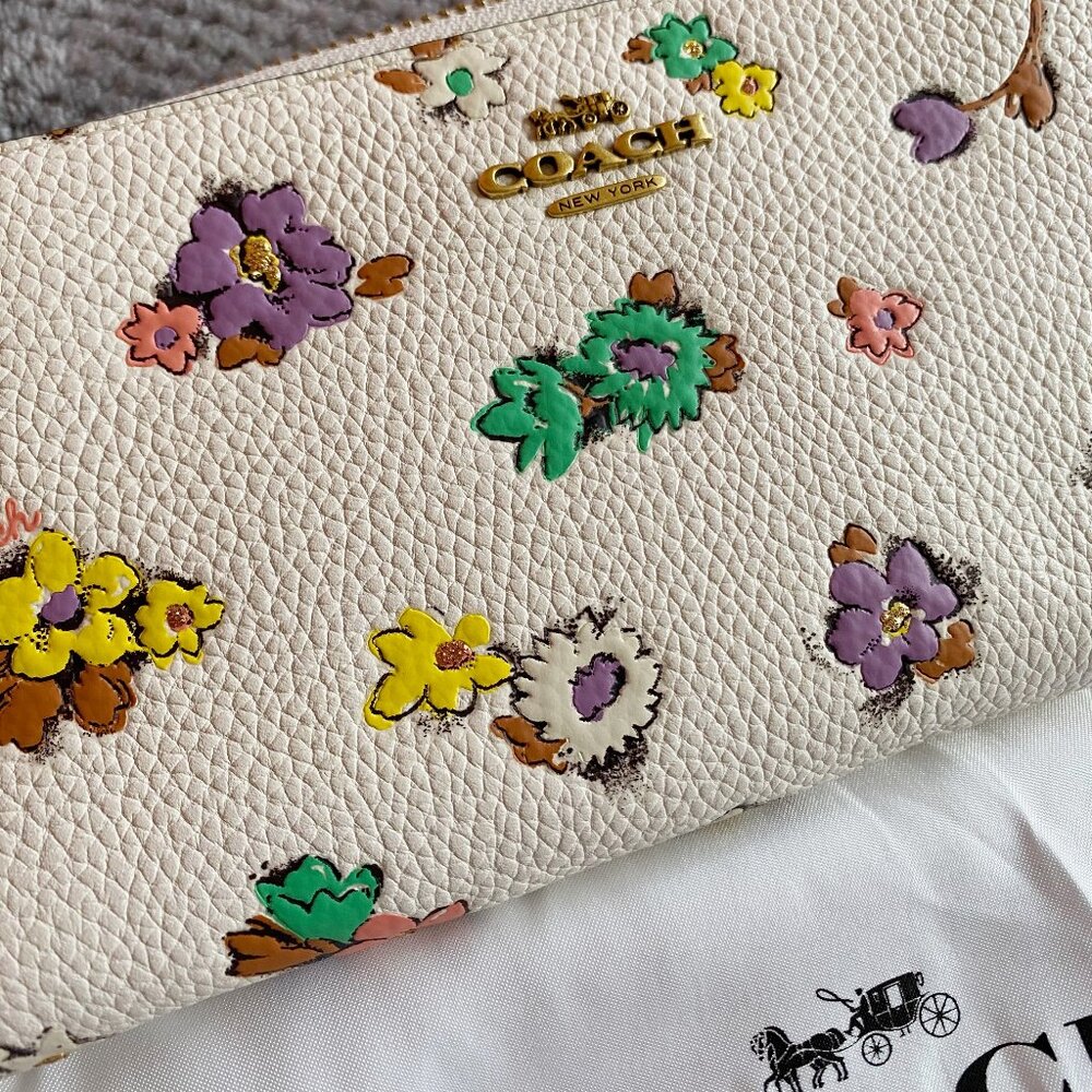 NWT Coach Wildflowers Leather Continental Wallet